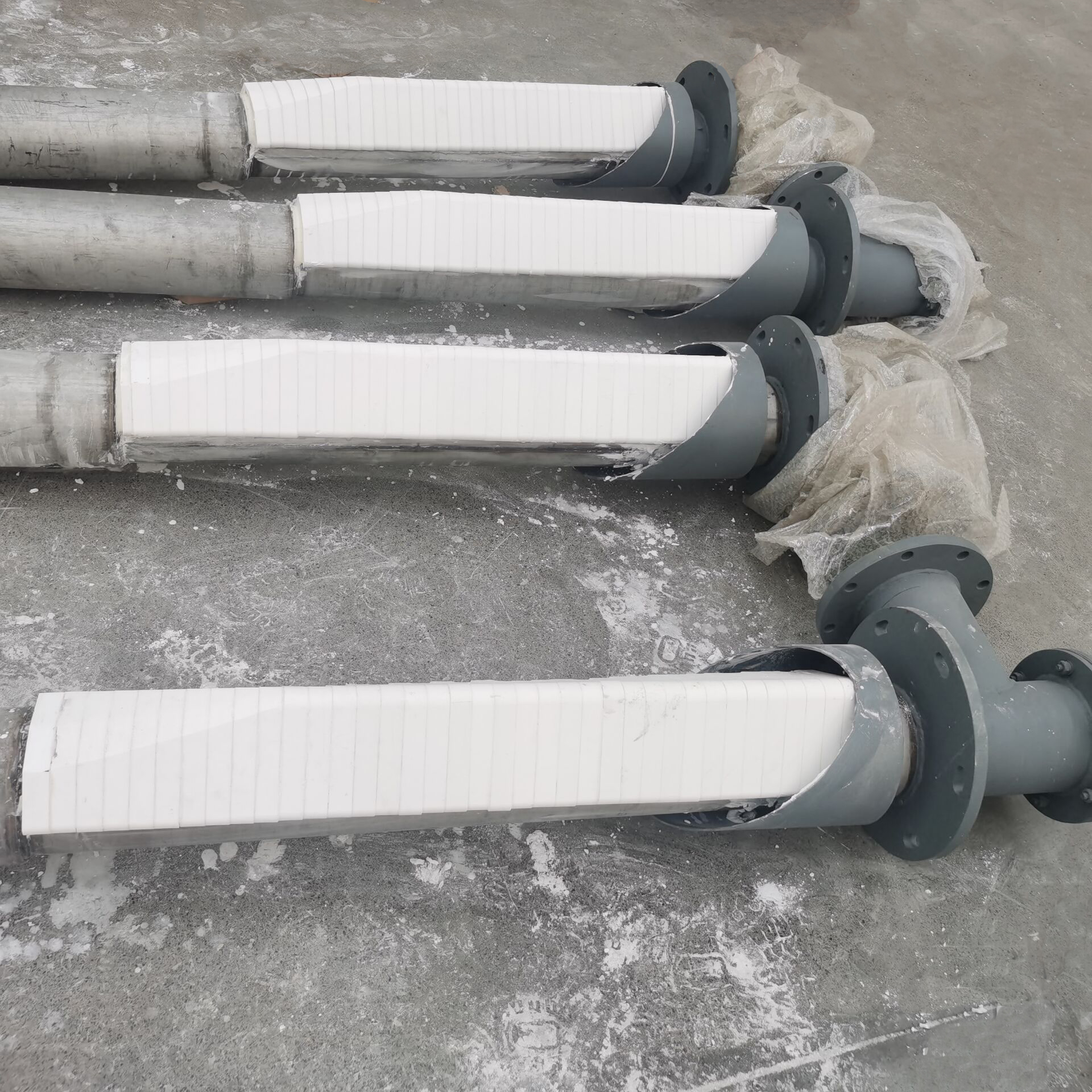 淄博贏馳陶瓷：氧化鋁陶瓷點(diǎn)火器使用壽命如何延長？