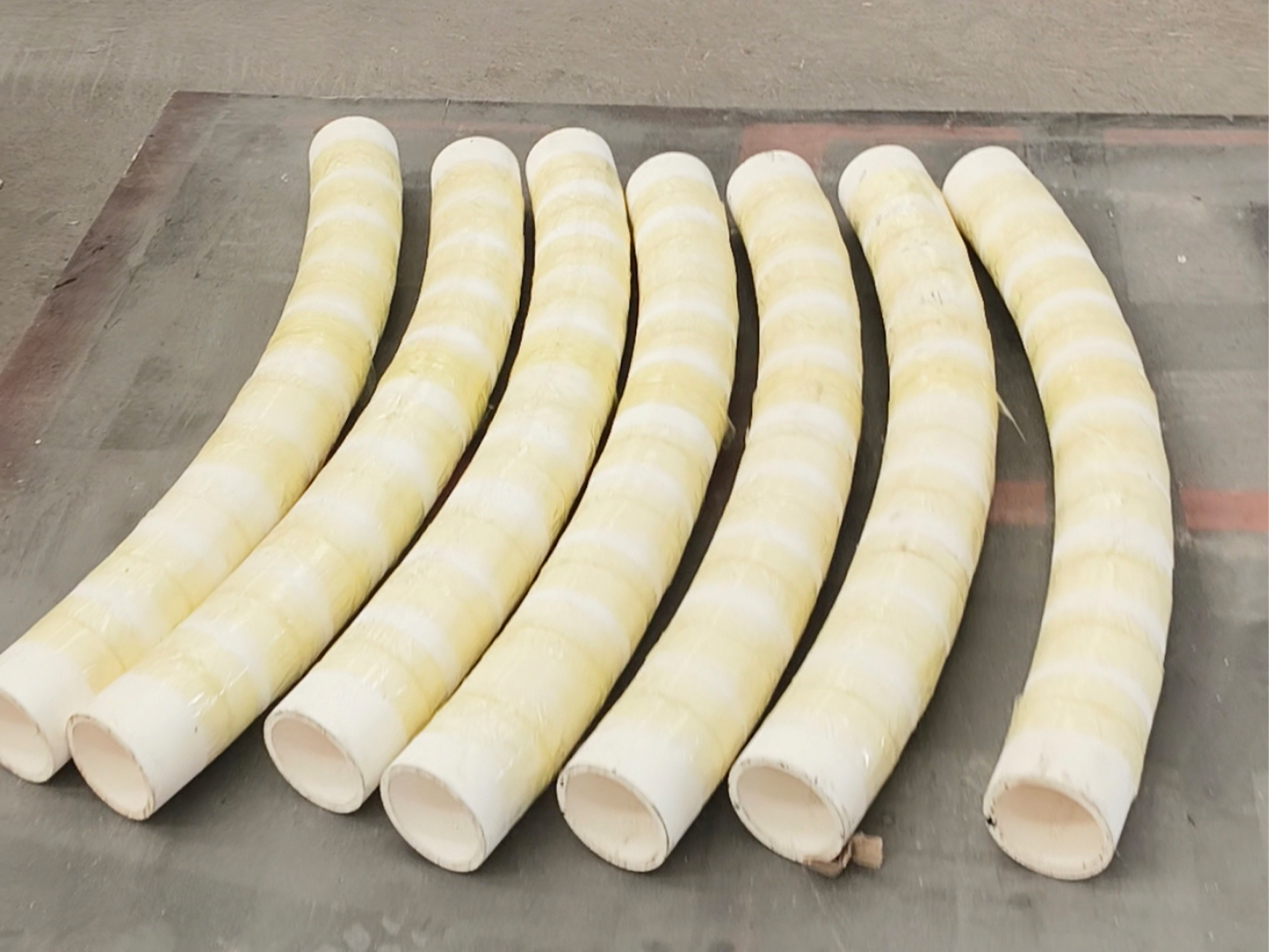 淄博贏馳陶瓷：鈣粉對(duì)管道的磨損與腐蝕機(jī)理