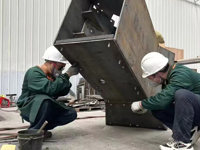 843f5116bc2bfdc31a959ae36c5d1ad0