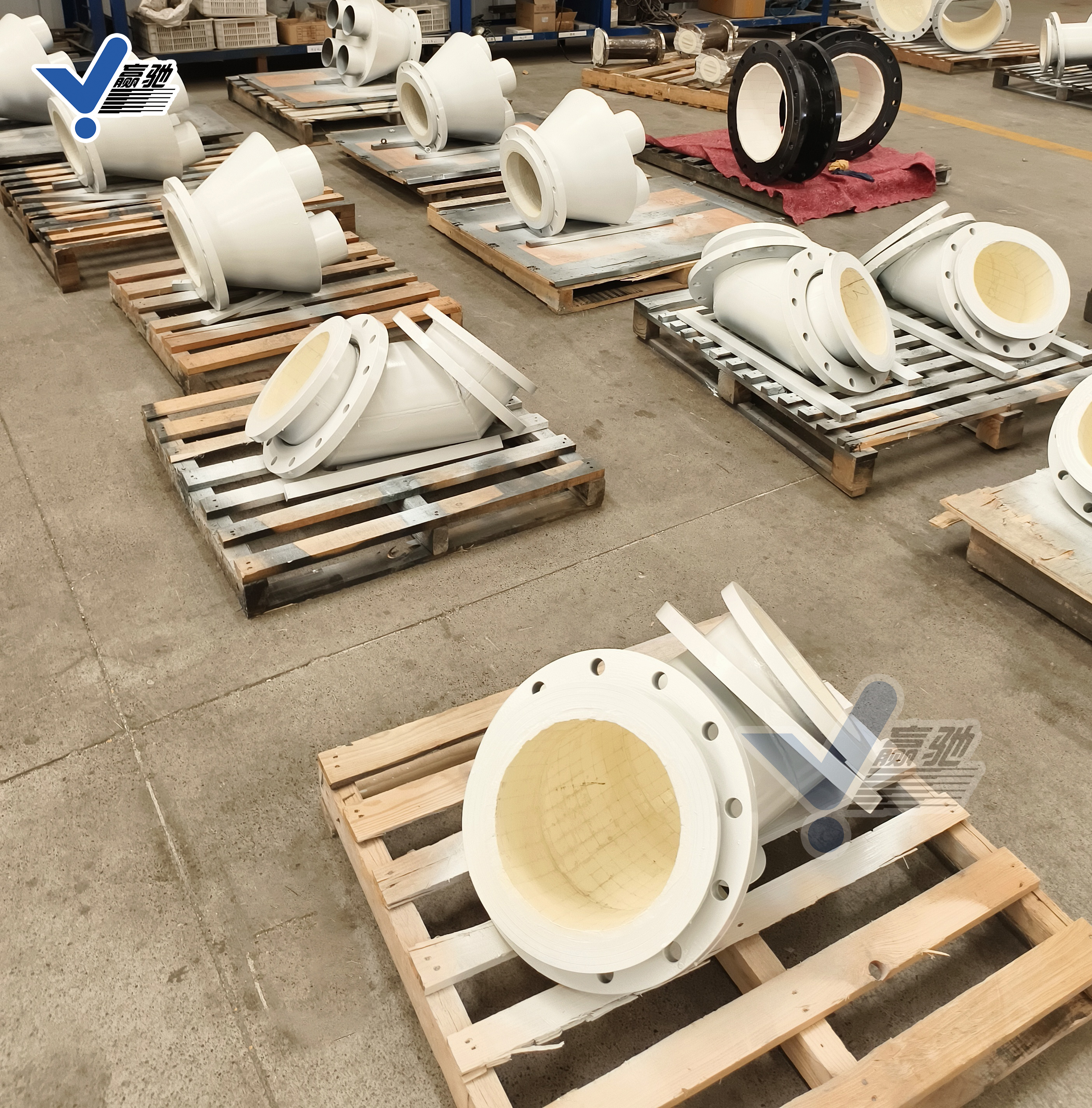 彎頭內(nèi)襯耐磨陶瓷襯片 彎頭內(nèi)襯氧化鋁陶瓷片 各尺寸口徑耐磨陶瓷襯片彎頭 粘貼氧化鋁耐磨陶瓷片 山東耐磨彎頭 陶瓷耐磨彎頭 彎頭彎管粘貼氧化鋁內(nèi)襯 耐磨襯片襯貼 淄博贏馳陶瓷新材料有限公司