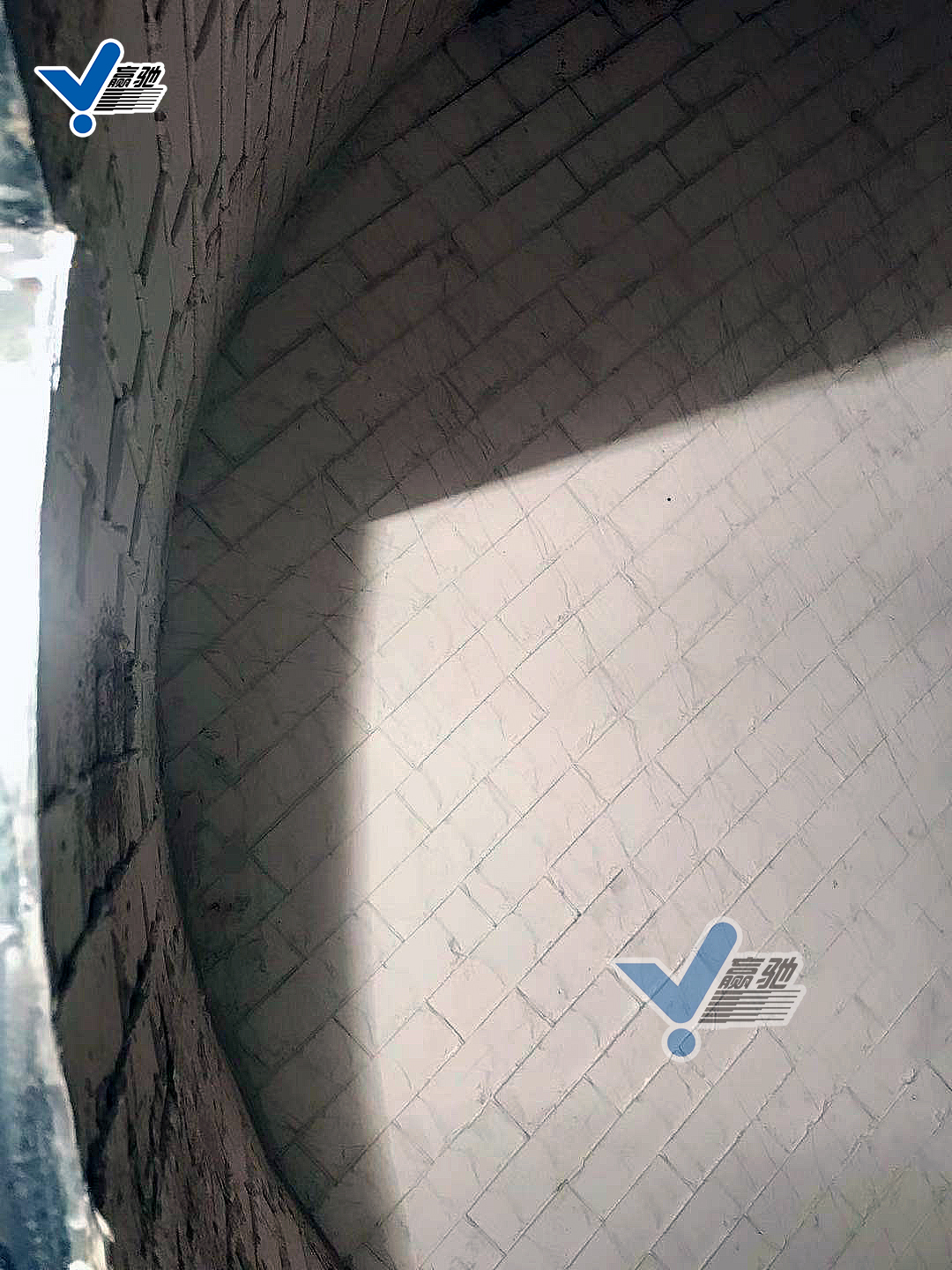 國際上門施工 國外上門安裝施工 耐磨陶瓷國際施工 跨國施工 耐磨陶瓷韓國施工 料斗內(nèi)襯氧化鋁耐磨陶瓷板 溜槽內(nèi)襯耐磨陶瓷上門施工 鋼廠礦山化工電廠耐磨陶瓷上門施工 國際上門服務(wù)鋼廠料斗耐磨內(nèi)襯 淄博贏馳陶瓷新材料有限公司