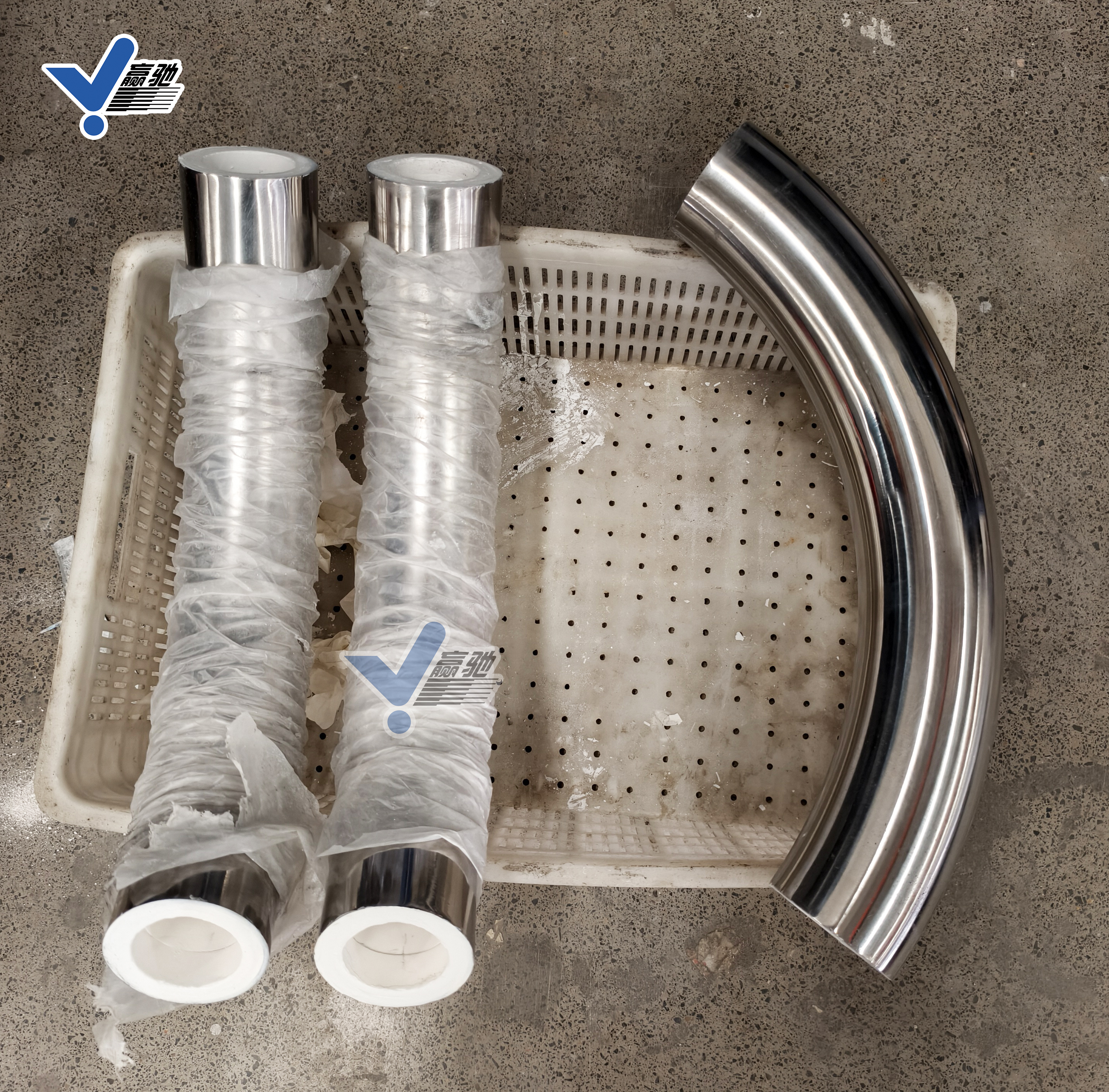 鏡面不銹鋼管道內(nèi)襯氧化鋁陶瓷環(huán) 不銹鋼管道內(nèi)襯氧化鋁 管道內(nèi)襯耐磨陶瓷環(huán) 耐磨陶瓷管道 山東陶瓷復(fù)合管道 耐磨陶瓷管道 食品管道防磨內(nèi)襯管道 陶瓷襯里防磨防腐管道 淄博贏馳陶瓷