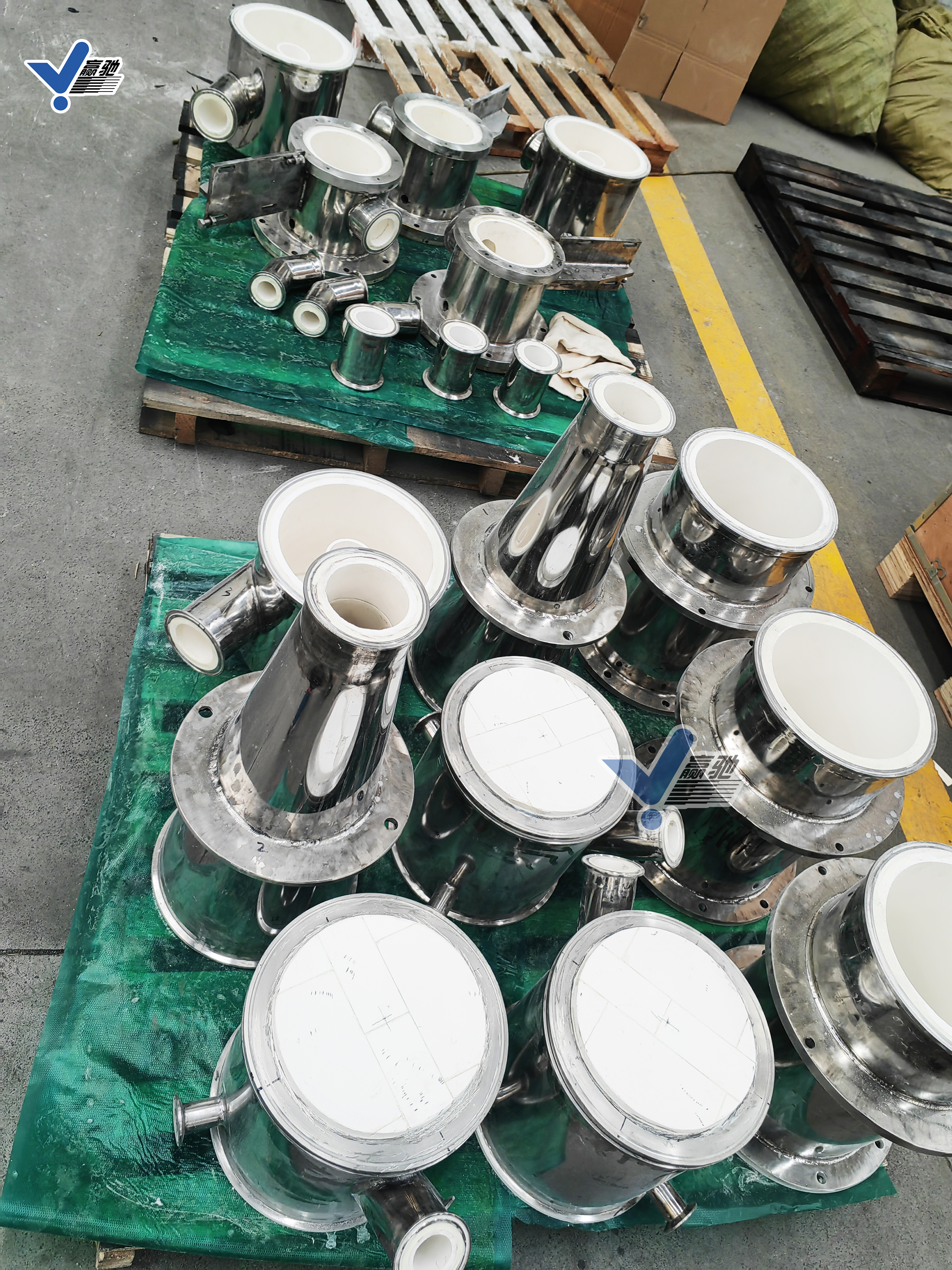 定制氧化铝陶瓷环 各规格口径氧化铝环 内衬氧化铝陶瓷环 定制氧化铝内衬异形环 管道内衬陶瓷环 设备内衬套管 设备内衬陶瓷环 陶瓷环管道内衬 来件加工陶瓷环 淄博赢驰陶瓷新材料有限公司
