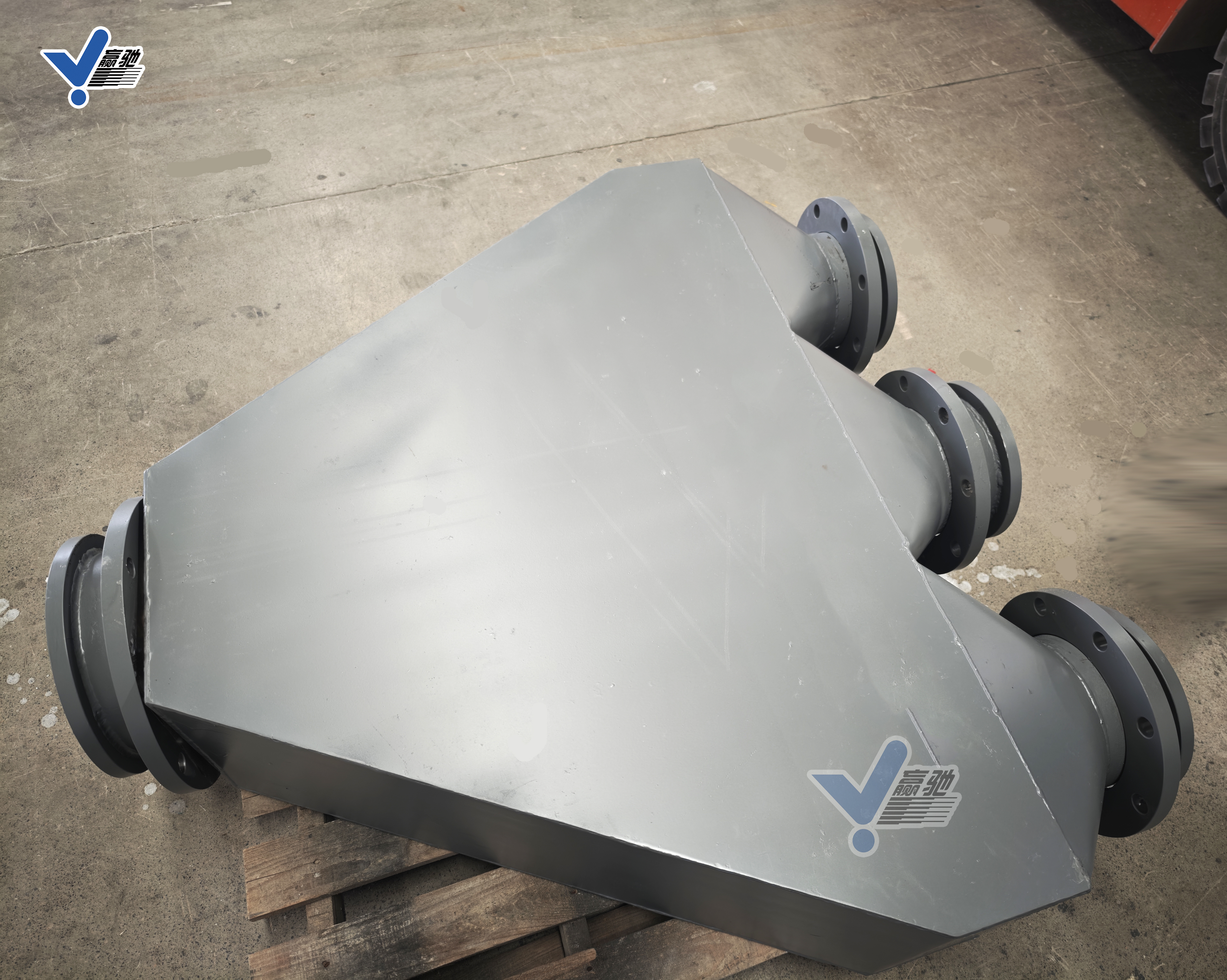 四通内衬氧化铝陶瓷片 陶瓷内衬四通 耐磨陶瓷三通 高铝刚玉内衬 高防磨 耐腐蚀 耐冲击 不挂料 不堵料 源头生产厂家 来件加工 上门安装 山东淄博赢驰陶瓷新材料有限公司