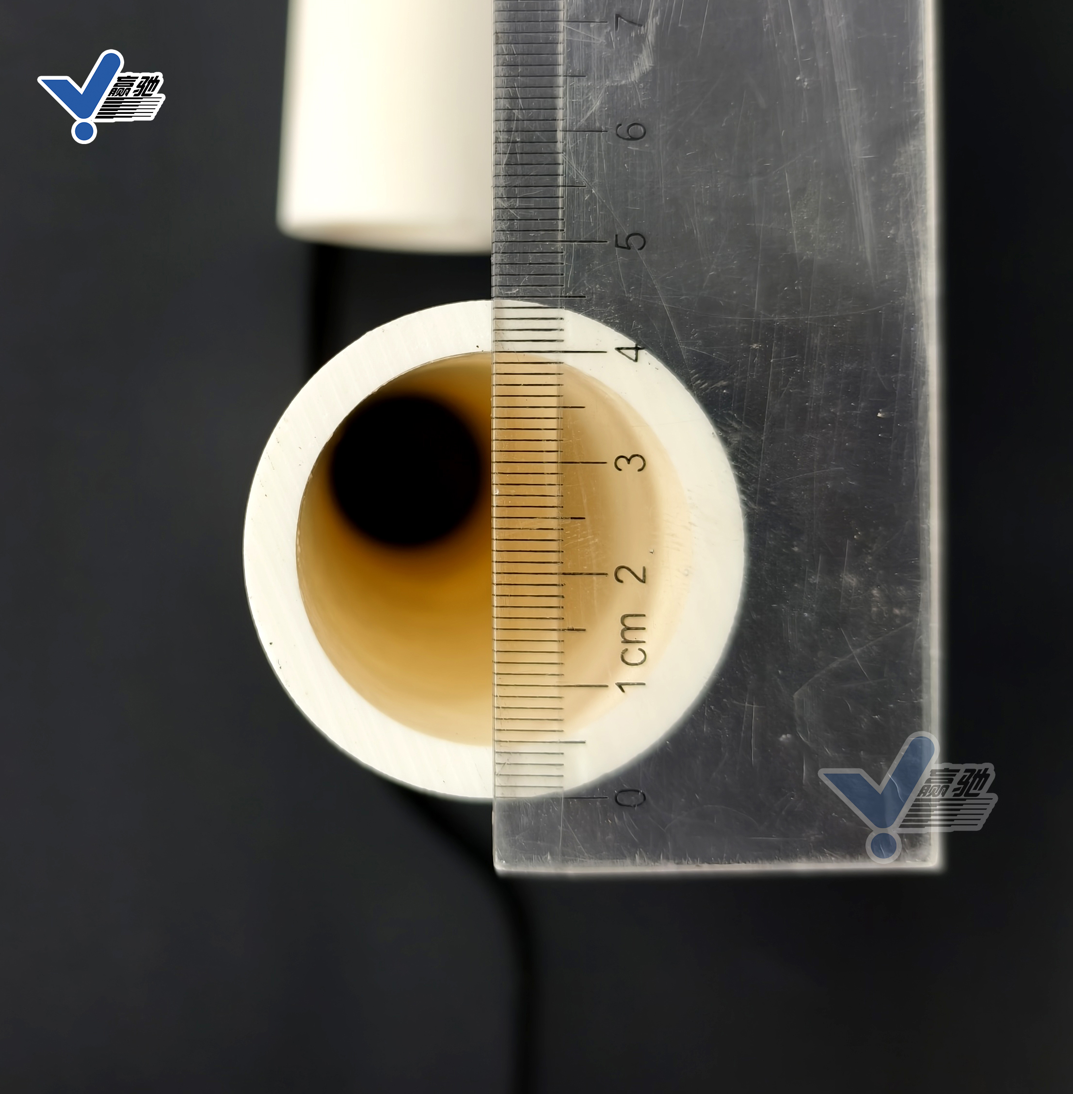 99 氧化铝耐磨陶瓷管 高纯刚玉陶瓷管 氧化铝陶瓷管批量生产 8mm 厚壁陶瓷管 5mm 标准陶瓷管 99 瓷烧结工艺 冶金矿山耐磨管道 氧化铝陶瓷管定制 高温窑炉烧结陶瓷管 山东赢驰陶瓷