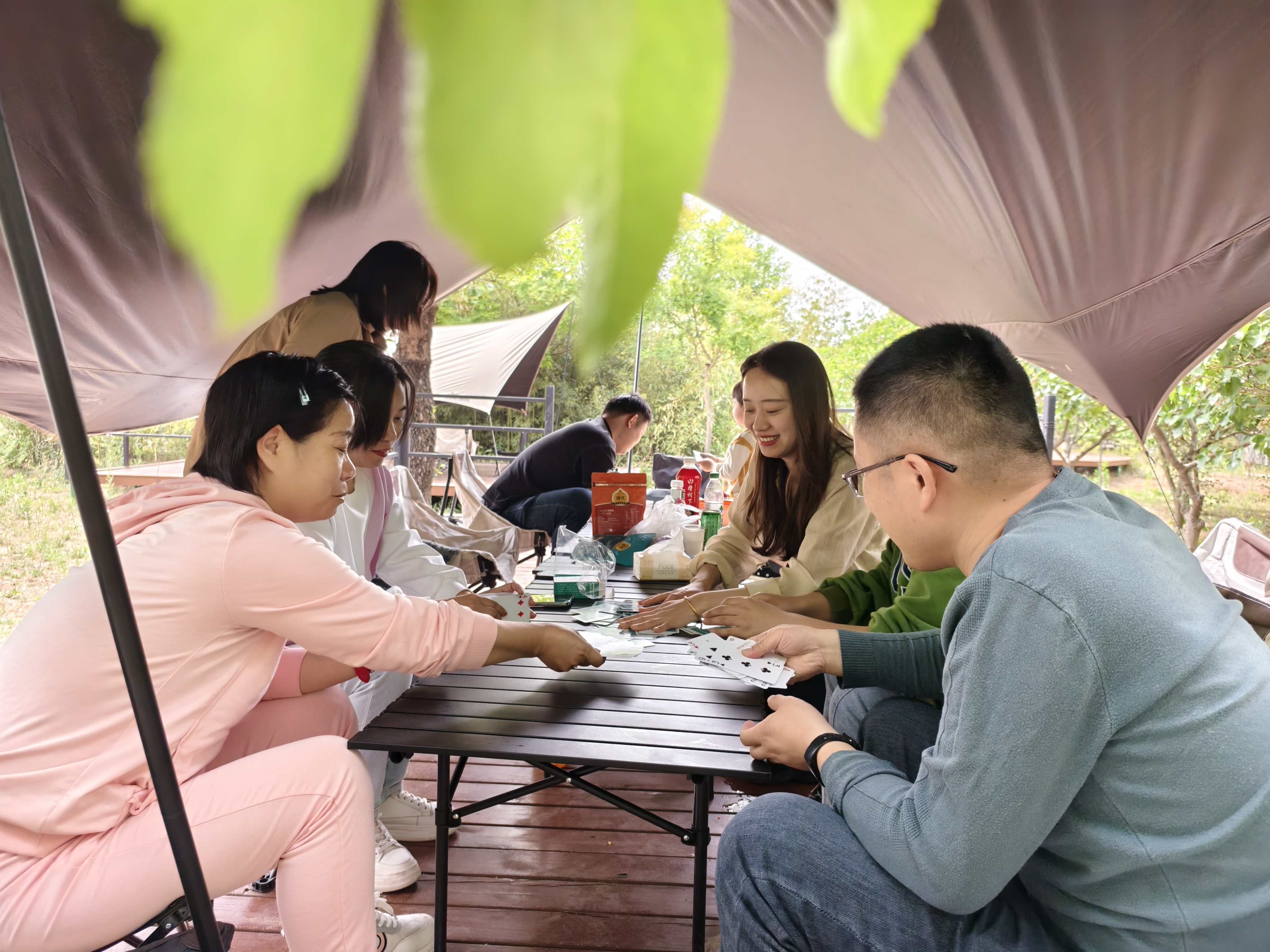 赢驰陶瓷的初夏之约：久润烧烤欢乐行